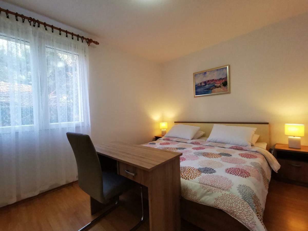 Comfortable 3* Apartment Lapad Center Dubrovnik Exterior photo