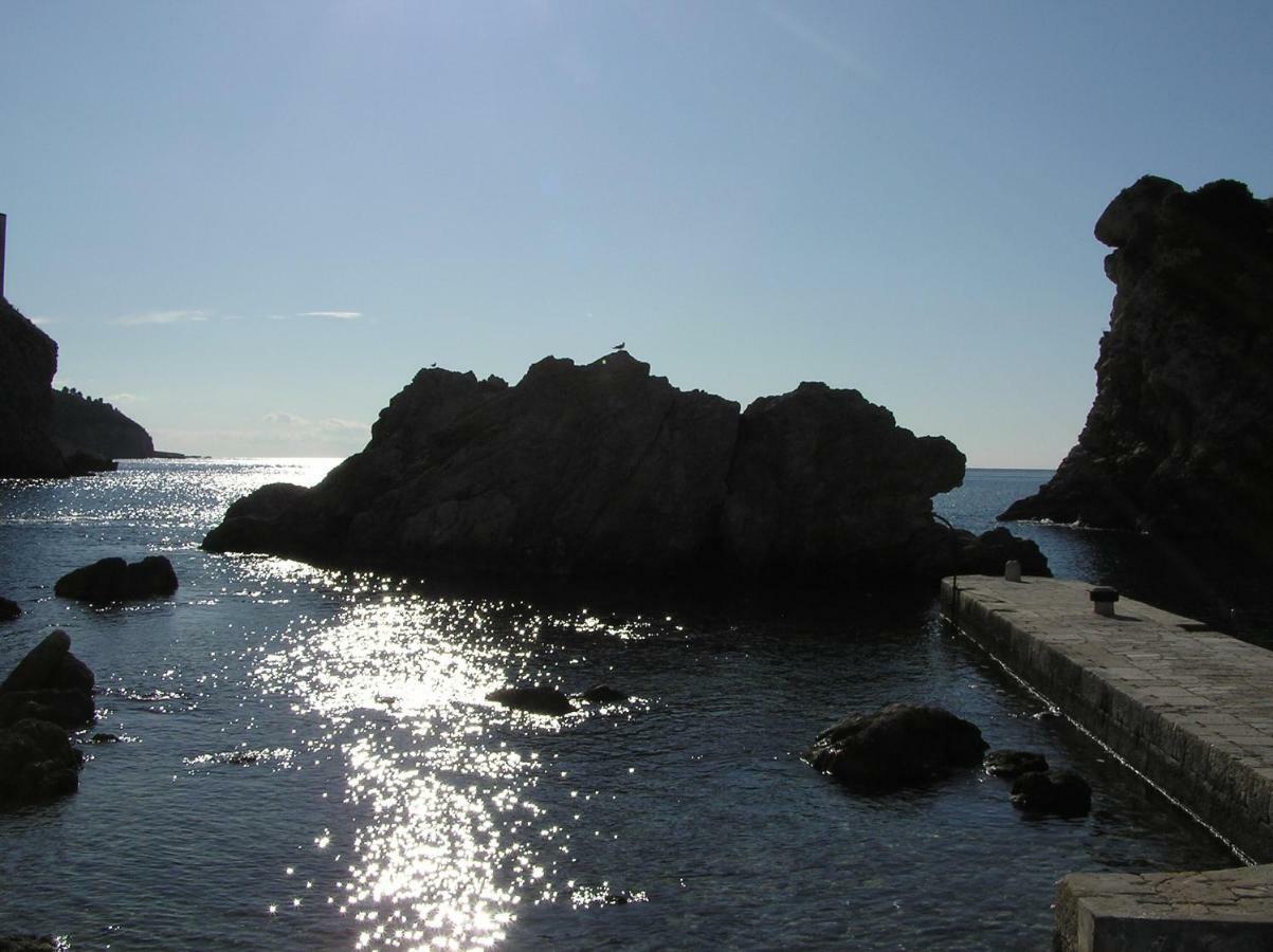 Comfortable 3* Apartment Lapad Center Dubrovnik Exterior photo